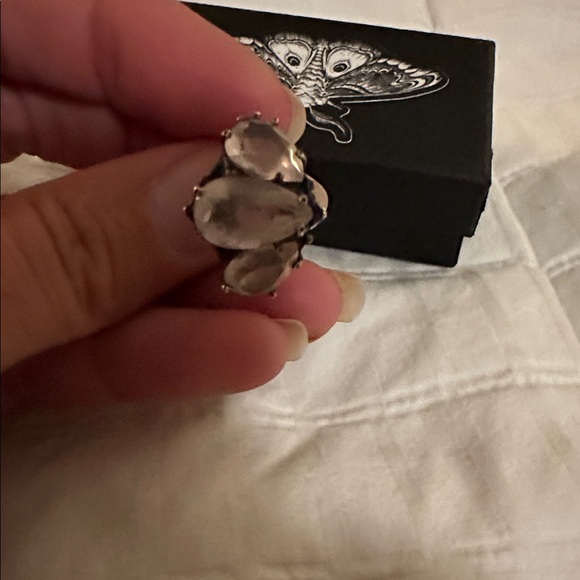 Persephone diadem rose quartz ring - Picture 6 of 6